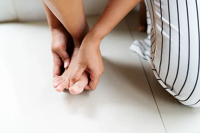Toe Pain for Madison Heights, Troy, Commerce Township and South Lyon ...