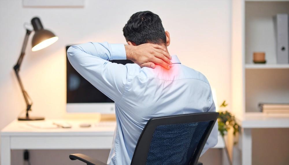 5 Non-Invasive Treatments to Conquer Chronic Back Pain Without Surgery
