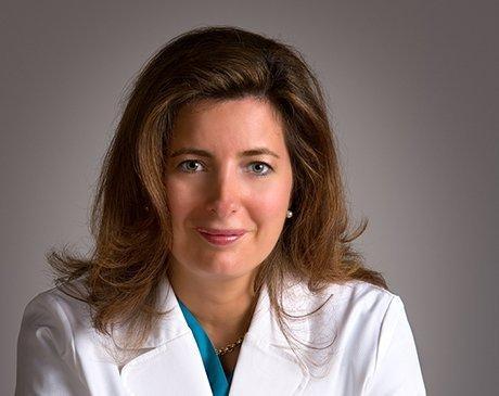 dr.Alexandra Pellicena