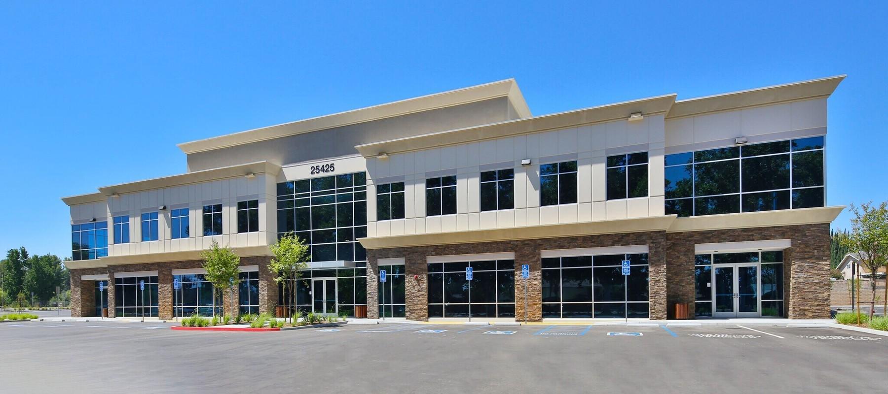 Healthy Mind Psychiatry office building at 25425 Orchard Village Road in Valencia.