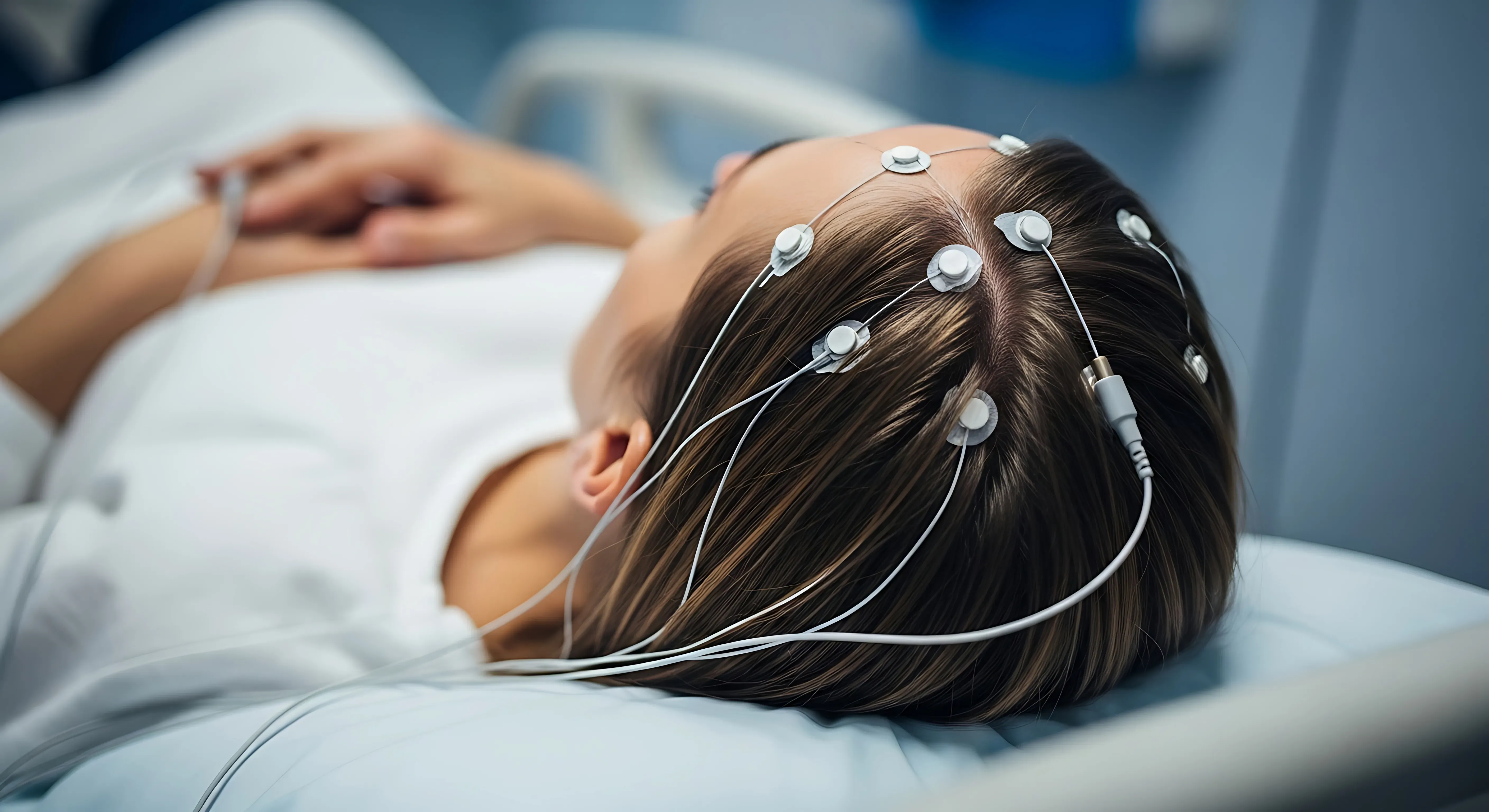 woman taking an eeg test