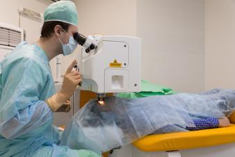 Thinking About Ditching Contacts? Here's What to Know Before LASIK
