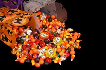 Protecting Your Smile from Autumn Candy and Seasonal Sugar Triggers